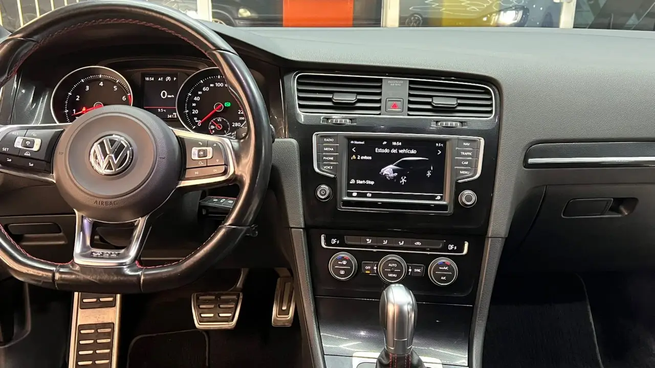 Volkswagen Golf GTI - Foto 5