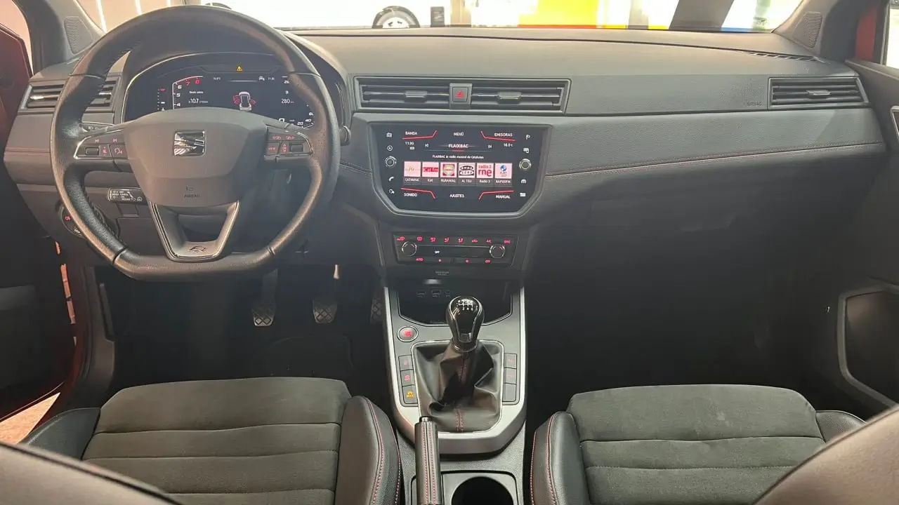 SEAT Arona FR - Foto 4