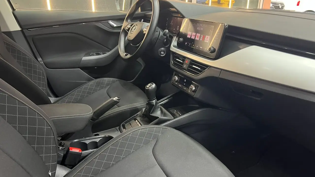 Škoda Kamiq Active - Foto 7